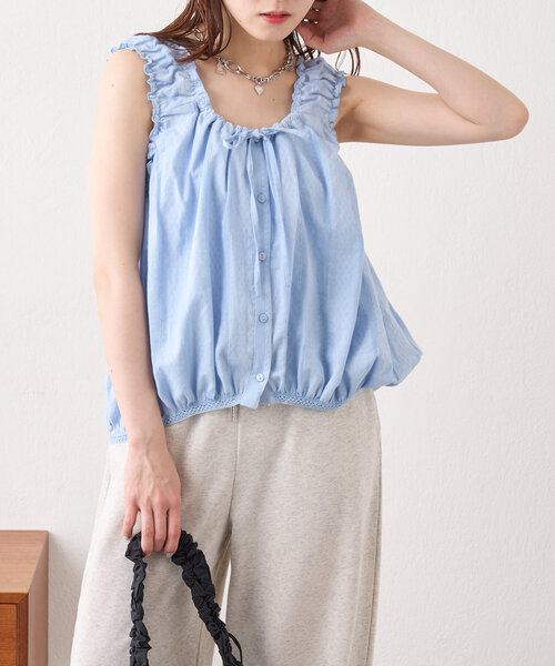 w closet（ダブルクローゼット）の「ノースリバルーンブラウス（シャツ/ブラウス・レディース・オフホワイト/ブラック/サックスブルー・FREE）」の18枚目の写真