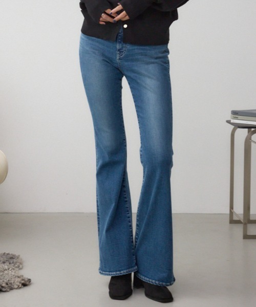 AZUL by moussy（アズールバイマウジー）の「AZUL DENIM フレア