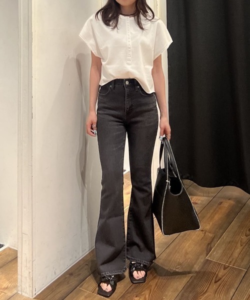 AZUL by moussy(アズールバイマウジー)の「【累計25,000本突破!】【サイズ,身長別画像あり】AZUL DENIM フレアデニム(デニムパンツ・レディース・ライトブルー/ライトブラック/ブルー/ブラック/ワンウォッシュ・X-SMALL/SMALL/MEDIUM/LARGE)」の17枚目の写真