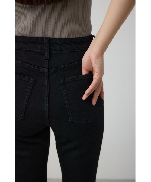 AZUL by moussy（アズールバイマウジー）の「AZUL DENIM フレアデニム（デニムパンツ・レディース・ライトブルー/ライトブラック/ブルー/ブラック/ワンウォッシュ・X-SMALL/SMALL/MEDIUM/LARGE）」の12枚目の写真