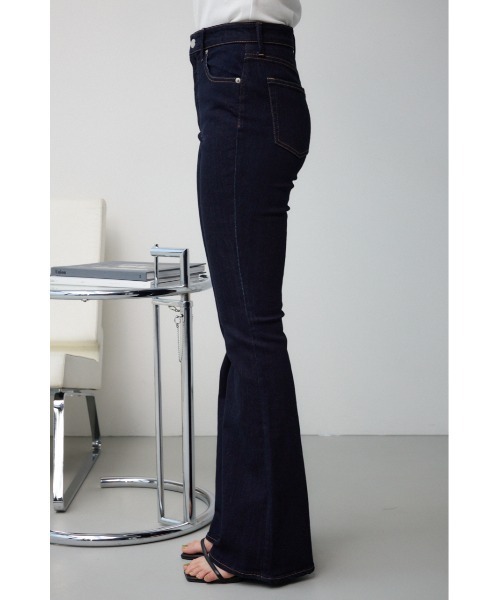AZUL by moussy（アズールバイマウジー）の「AZUL DENIM フレアデニム（デニムパンツ・レディース・ライトブルー/ライトブラック/ブルー/ブラック/ワンウォッシュ・X-SMALL/SMALL/MEDIUM/LARGE）」の19枚目の写真