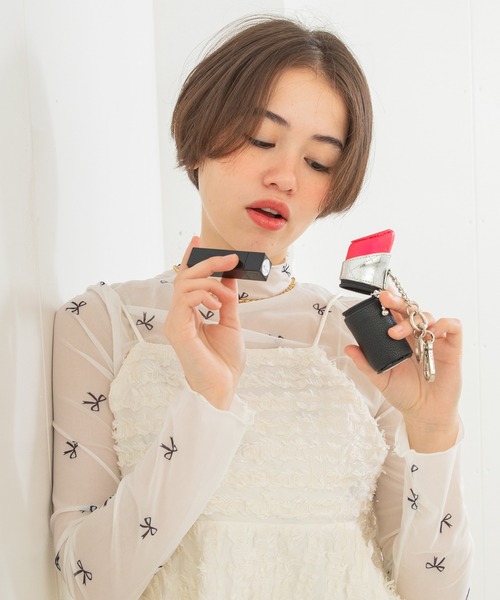 ACCOMMODE(アコモデ)の「リップスティックチャーム(ポーチ・レディース・ピンク/レッド・FREE)」の8枚目の写真