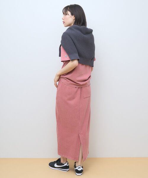 DISCUS（ディスカス）の「Discus 加工裏毛ナロースカート（スカート・レディース・アイボリー/その他6/チャコールグレー/ブルー/ピンク・L/M）」の18枚目の写真