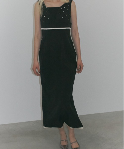 ANDRESD(アンドレスド)の「シズクビジュービスチェドレス / shizuku bijou bustier dress(ドレス・レディース・チャコール/ブラック/ベージュ・S/M/L)」の22枚目の写真