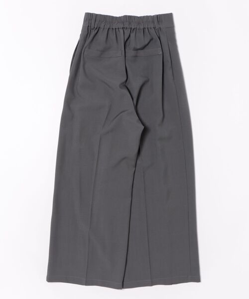 12Twelve Agenda（トゥエルブ　アジェンダ）の「ドライタッチ2タックワイドパンツ（その他パンツ・レディース・チャコールグレー/アイボリー・S/M）」の3枚目の写真