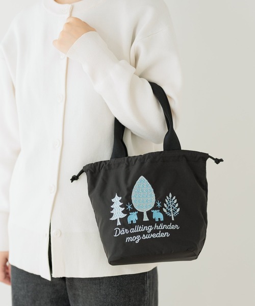 moz(モズ)の「moz モズ 刺繍トート M(トートバッグ・レディース・ネイビー/レッド/ブラック・FREE)」の4枚目の写真