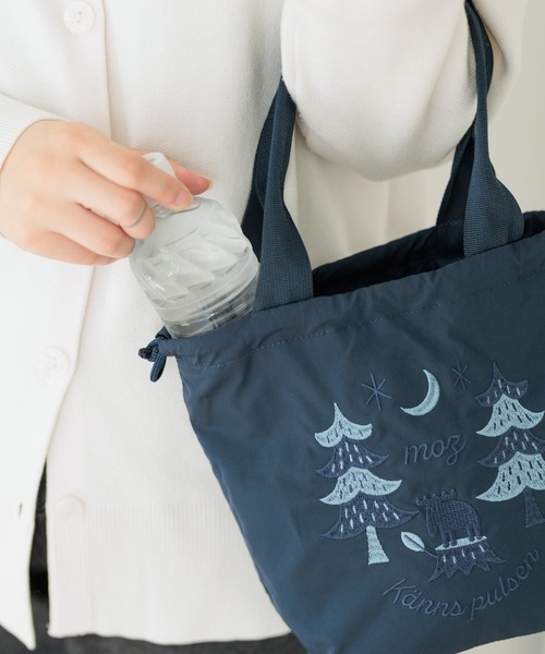 moz(モズ)の「moz モズ 刺繍トート M(トートバッグ・レディース・ネイビー/レッド/ブラック・FREE)」の6枚目の写真