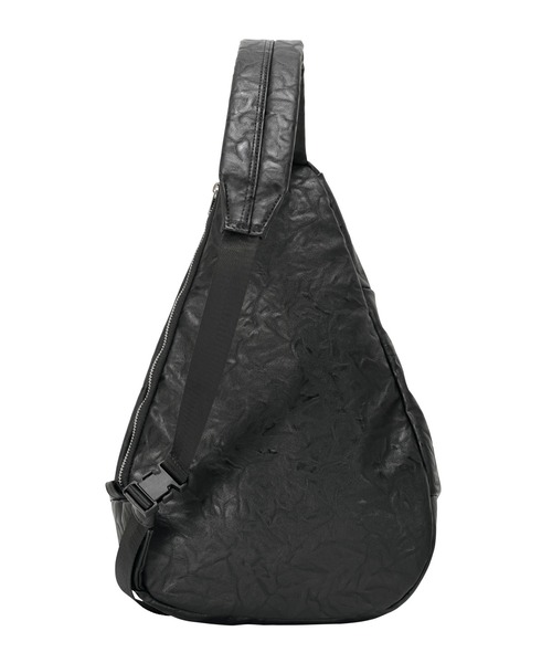 ZUCCa(ズッカ)の「EMBOSSボディバッグ / バッグ / S(ショルダーバッグ・レディース・ブラック/シルバー・FREE)」の3枚目の写真