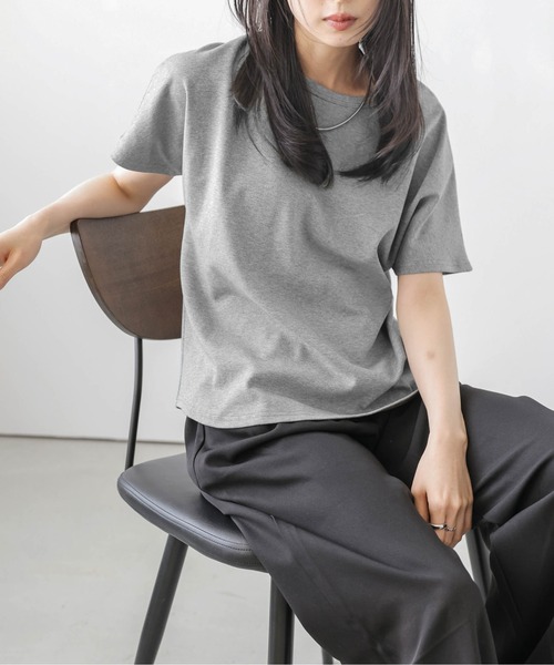 La-gemme(ラジェム)の「【日本製】ラウンドヘムカットソー(Tシャツ/カットソー・レディース・ホワイト/ベージュ/オートミール/グレー/ブラック・M/L)」の4枚目の写真