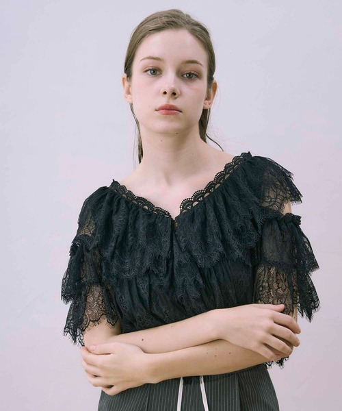 laubeblanc Geometric Lace Blouse レースブラウス Geometric Lace Blouse – L'AUBE BLANC