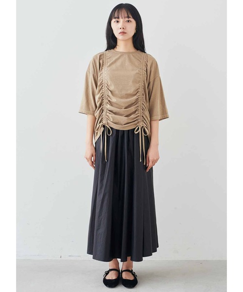MEDE19F(メデジュウキュウ)の「MEDE19F ピグメント加工のギャザー遣いトップス(Tシャツ/カットソー・レディース・グレー/ベージュ・L/M/LL)」の6枚目の写真
