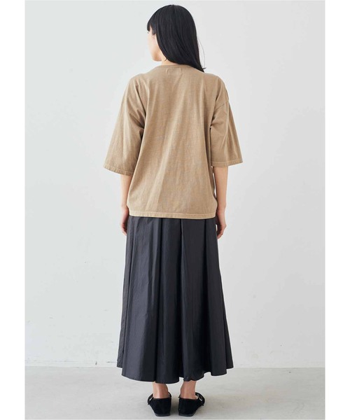 MEDE19F(メデジュウキュウ)の「MEDE19F ピグメント加工のギャザー遣いトップス(Tシャツ/カットソー・レディース・グレー/ベージュ・L/M/LL)」の9枚目の写真