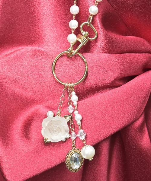 ハンドメイドバラチャーム　R-299 ハンドメイドバラチャーム R-299 フェイバリットローズチャーム