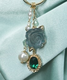 axes femme（アクシーズファム）の「フェイバリットローズチャーム（キーホルダー）」