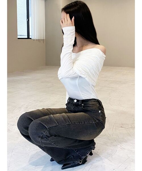 RESEXXY（リゼクシー）の「アシンメトリーカットトップス（Tシャツ/カットソー・レディース・ブラック/チャコールグレー/ホワイト・FREE）」の10枚目の写真