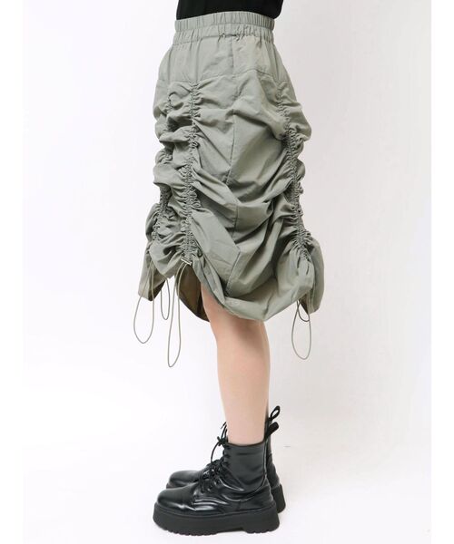 jouetie（ジュエティ）の「アシメギャザーミディスカート（スカート・レディース・ブラック/カーキ・MEDIUM）」の8枚目の写真