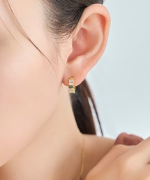 Phoebe（フィービィー）の「グレースカラービジューフープピアス（ピアス（両耳用））」