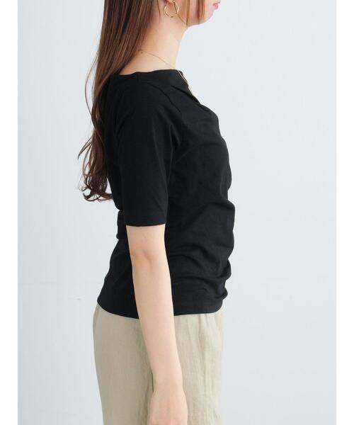 Te chichi（テチチ）の「アシメネックハーフスリーブトップス（Tシャツ/カットソー・レディース・ベージュ/ブラック/グレー・F）」の7枚目の写真