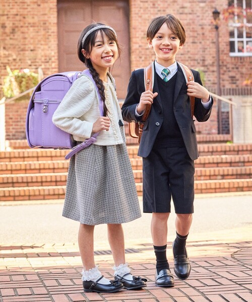 COMME CA ISM(コムサイズム)の「ベーシック ニット ベスト (140-160cm)(ベスト・キッズ・ブラック/グレー/ネイビー・160cm/150cm/140cm)」の5枚目の写真