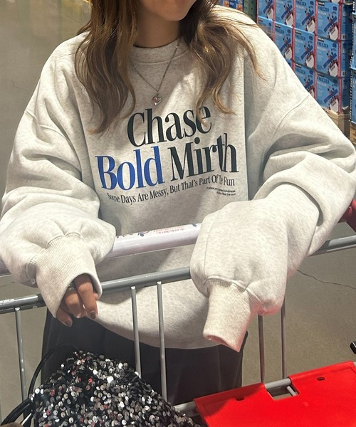 GeeRA（ジーラ）の「アソートデザインオーバーサイズ裏起毛スウェット　ロゴ/プリント/刺繍（スウェット・レディース・ライトグレー系/グレー系その他/ライトグレー系2/グレー系その他2/グレー系その他3/ライトグレー系3・MEDIUM/LARGE）」の5枚目の写真