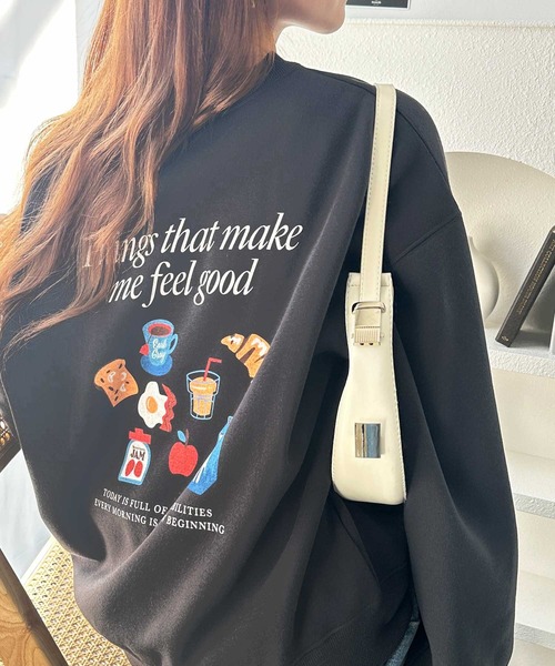 GeeRA（ジーラ）の「アソートデザインオーバーサイズ裏起毛スウェット　ロゴ/プリント/刺繍（スウェット・レディース・ライトグレー系/グレー系その他/ライトグレー系2/グレー系その他2/グレー系その他3/ライトグレー系3・MEDIUM/LARGE）」の4枚目の写真