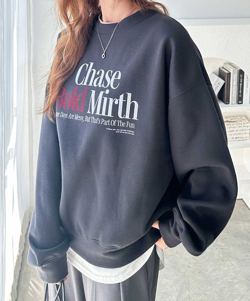 GeeRA（ジーラ）の「アソートデザインオーバーサイズ裏起毛スウェット　ロゴ/プリント/刺繍（スウェット・レディース・ライトグレー系/グレー系その他/ライトグレー系2/グレー系その他2/グレー系その他3/ライトグレー系3・MEDIUM/LARGE）」の20枚目の写真