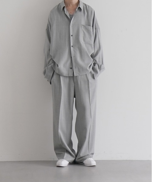 WhoWhat(フーワット)の「【EXCLUSIVE】WHOWHAT Wool twill trousers(スラックス・メンズ・ダークグレー/ライトグレー・MEDIUM/SMALL)」の1枚目の写真
