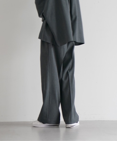 WhoWhat(フーワット)の「【EXCLUSIVE】WHOWHAT Wool twill trousers(スラックス・メンズ・ダークグレー/ライトグレー・MEDIUM/SMALL)」の4枚目の写真