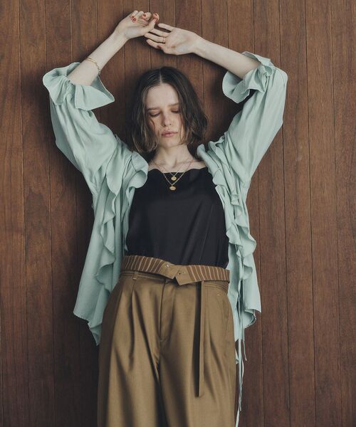 YECCA VECCA（イェッカヴェッカ）の「ラッフルリボンロングブラウス（シャツ/ブラウス・レディース・ライトグリーン/ダークカーキ/キャメル・FREE）」の5枚目の写真