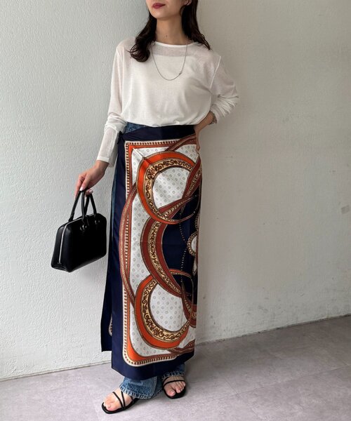 DISCOAT（ディスコート）の「【WEB限定】パネルプリント大判スカーフ（バンダナ/スカーフ・レディース・ネイビー/ベージュ/レッド・FREE）」の22枚目の写真