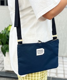 FREDRIK PACKERS（フレドリックパッカーズ）の「FREDRIK PACKERS /フレドリックパッカーズ / 420D HORIZONTAL SHOULDER (M)（ショルダーバッグ・レディース）」