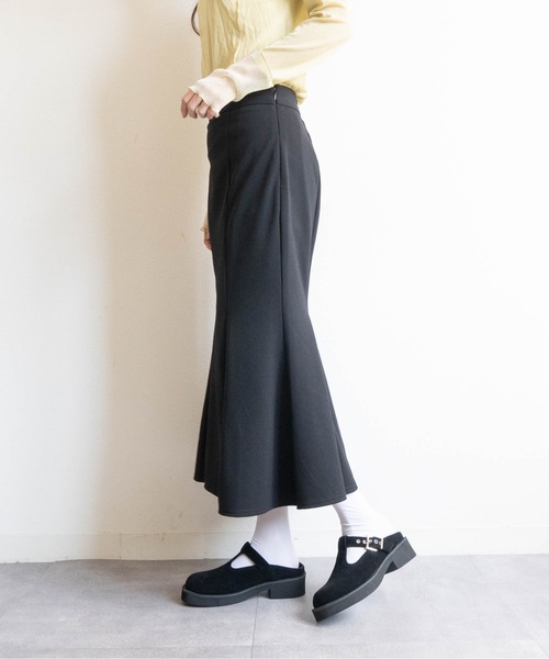 Fabby fabby（ファビィーファビィー）の「Tストラップバックルサボサンダル（サンダル・レディース・ブラック/ブラウン系その他/ブラック系その他2/ブラック系その他/ブラウン系その他2・LARGE/MEDIUM/SMALL）」の17枚目の写真