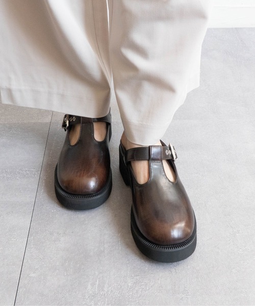 Fabby fabby（ファビィーファビィー）の「Tストラップバックルサボサンダル（サンダル・レディース・ブラック/ブラウン系その他/ブラック系その他2/ブラック系その他/ブラウン系その他2・LARGE/MEDIUM/SMALL）」の14枚目の写真