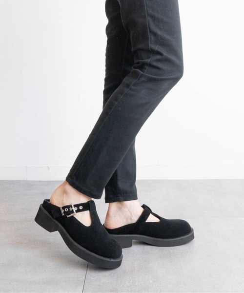 Fabby fabby（ファビィーファビィー）の「Tストラップバックルサボサンダル（サンダル・レディース・ブラック/ブラウン系その他/ブラック系その他2/ブラック系その他/ブラウン系その他2・LARGE/MEDIUM/SMALL）」の11枚目の写真