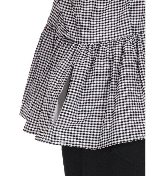 Chesty(チェスティー)の「【Upcycle】レモンペプラムトップス(Tシャツ/カットソー・レディース・ブラック・0/1)」の3枚目の写真