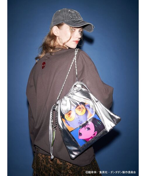 jouetie（ジュエティ）の「【TVアニメ『ダンダダン』・jouetie】オーバーダメージロンT（Tシャツ/カットソー・レディース・ボルドー/ピンク/アイボリー/ブラック・MEDIUM）」の8枚目の写真