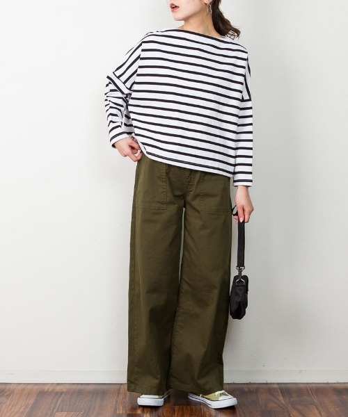 RCD(アールシーディー)の「ウエストゴムストレッチツイルベイカーパンツ(その他パンツ・レディース・カーキ/ブラック/ベージュ・3L/LL/L/M/4L)」の13枚目の写真