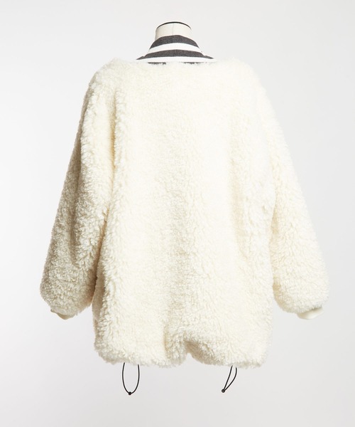 gomme（ゴム）の「プードルファー　バックガウンジャケット（テーラードジャケット・レディース・ブラック/アイボリー・MEDIUM）」の15枚目の写真