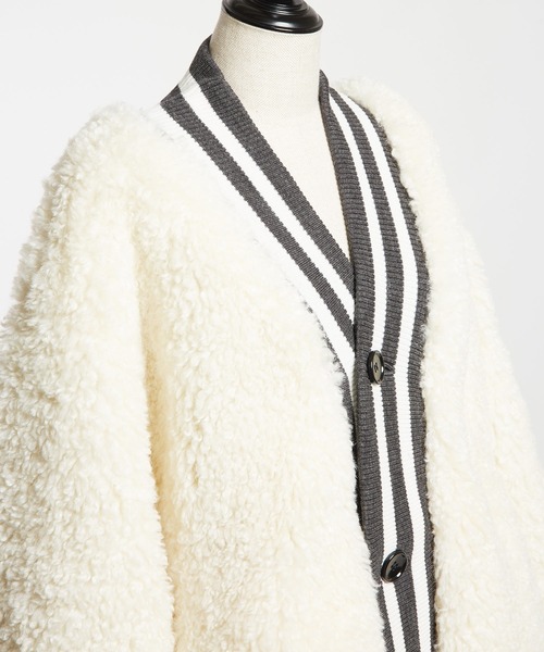 gomme（ゴム）の「プードルファー　バックガウンジャケット（テーラードジャケット・レディース・ブラック/アイボリー・MEDIUM）」の17枚目の写真