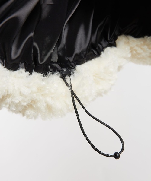 gomme（ゴム）の「プードルファー　バックガウンジャケット（テーラードジャケット・レディース・ブラック/アイボリー・MEDIUM）」の21枚目の写真