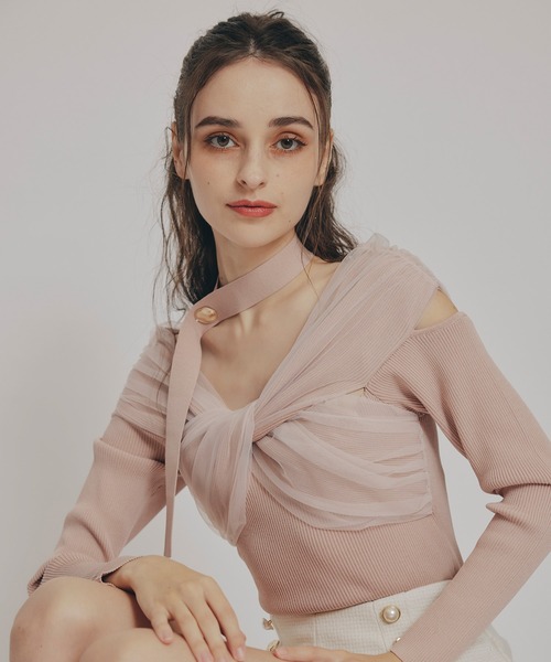 REDYAZEL（レディアゼル）の「チョーカークロスチュールニットトップス（ニット/セーター・レディース・オフホワイト/グリーン/ブラック/ボルドー/ピンク・FREE）」の4枚目の写真