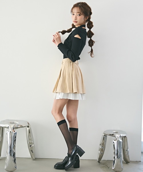 REDYAZEL（レディアゼル）の「チョーカークロスチュールニットトップス（ニット/セーター・レディース・オフホワイト/グリーン/ブラック/ボルドー/ピンク・FREE）」の7枚目の写真