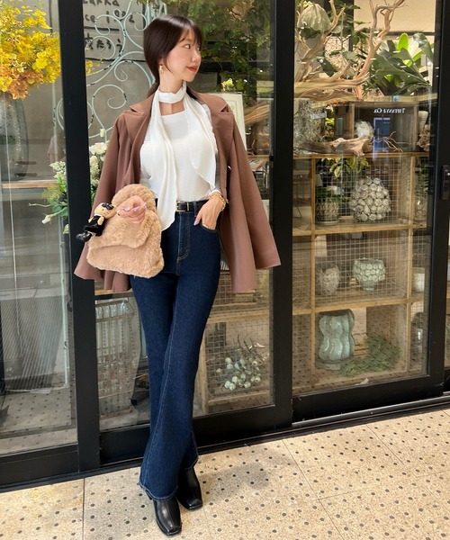 CHARME BY MICOLA(シャルムバイミコラ)の「ワンホン女子♪チョーカー付オフショルトップス(Tシャツ/カットソー・レディース・ブラック/ブラウン/ホワイト・FREE)」の9枚目の写真