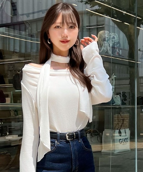 CHARME BY MICOLA(シャルムバイミコラ)の「ワンホン女子♪チョーカー付オフショルトップス(Tシャツ/カットソー・レディース・ブラック/ブラウン/ホワイト・FREE)」の6枚目の写真