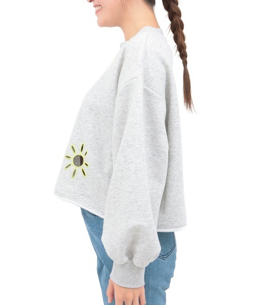 チチカカ(チチカカ)の「Orale! カットワーク刺繍プルオーバー(スウェット・レディース・ホワイト/ライトグレー/ネイビー・FREE)」の11枚目の写真