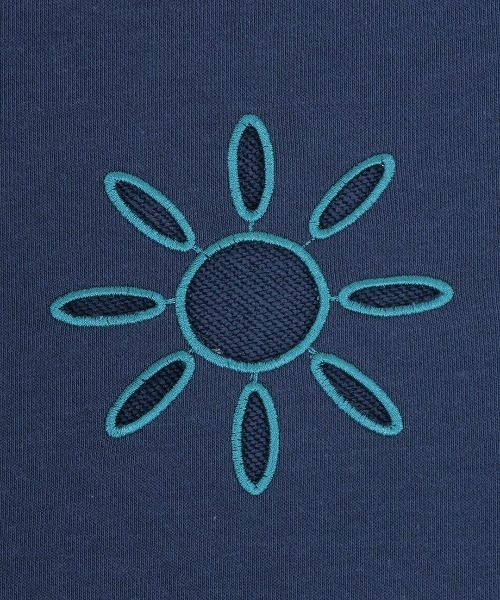 チチカカ(チチカカ)の「Orale! カットワーク刺繍プルオーバー(スウェット・レディース・ホワイト/ライトグレー/ネイビー・FREE)」の17枚目の写真