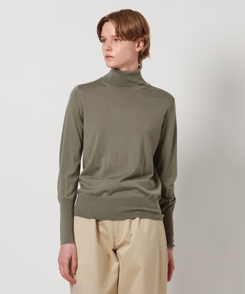 LOEFF（ロエフ）の「＜LOEFF＞ハイゲージ タートルネック ニット（ニット/セーター・レディース・オリーブ/ホワイト/ネイビー・FREE）」の13枚目の写真