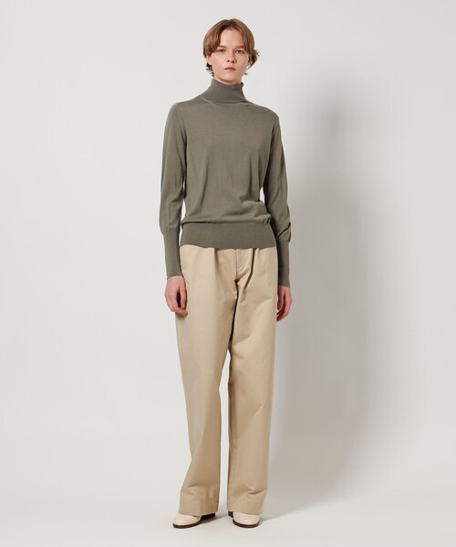 LOEFF＞ハイゲージ タートルネック ニット（ニット/セーター