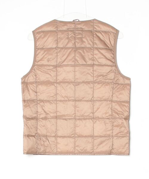 TAION(タイオン)の「【TAION】CREW NECK BUTTON DOWN VEST(ダウンベスト・レディース・グレイッシュベージュ/レオパード/ブラック・LARGE/X-LARGE/MEDIUM)」の4枚目の写真