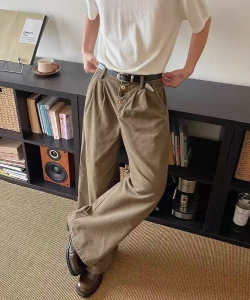 FreeZone(フリーゾーン)の「カラーボタンデザイン ワイドパンツ(カーゴパンツ・メンズ・ブラウン/グレー・L/M/S)」の9枚目の写真